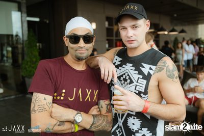 Infinity Pool Party Launch at Liquid Pool Bar — photo 9