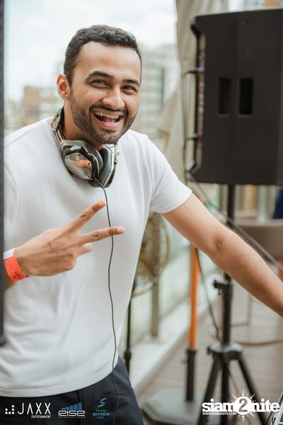 Infinity Pool Party Launch at Liquid Pool Bar — photo 16
