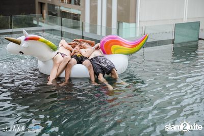Infinity Pool Party Launch at Liquid Pool Bar — photo 21