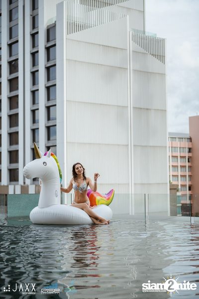 Infinity Pool Party Launch at Liquid Pool Bar — photo 26