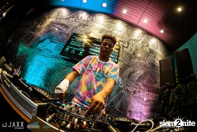 Infinity Pool Party Launch at Liquid Pool Bar — photo 52