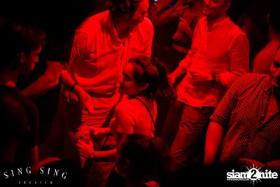BLING IT กับ Bangkok Invaders ที่ ซิง ซิง เธียเตอร์ — photo 70