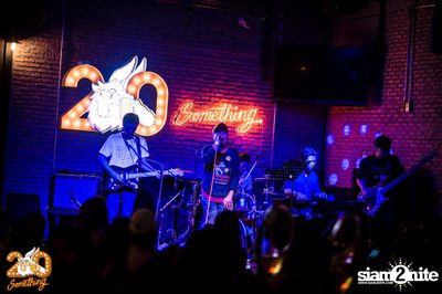 Southside at 20Something Bar — photo 1