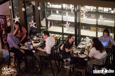 Cocktail at Wine Republic — photo 7