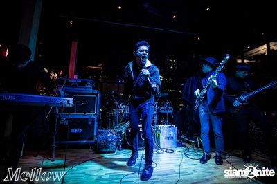 Mellow Thonglor Grown Up กับ Dax Rock Rider  — photo 90