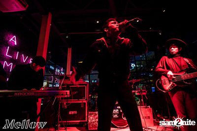 Mellow Thonglor Grown Up กับ Dax Rock Rider  — photo 92