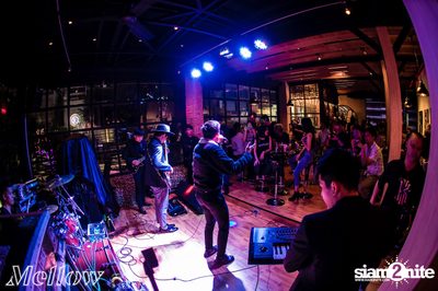 Mellow Thonglor Grown Up กับ Dax Rock Rider  — photo 120