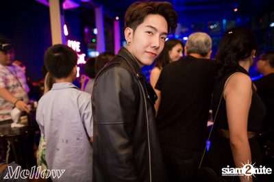 Mellow Thonglor Grown Up กับ Dax Rock Rider  — photo 131