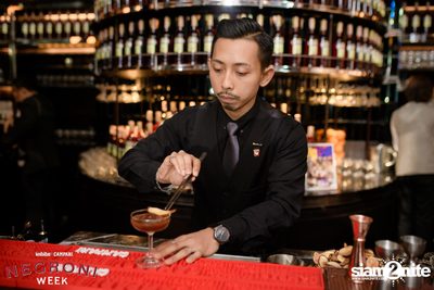 Negroni Week Launch Party at Penthouse Bar and Grill — photo 8