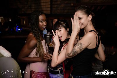 BLING IT กับ Bangkok Invaders ที่ ซิง ซิง เธียเตอร์ — photo 77