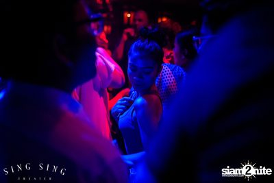BLING IT กับ Bangkok Invaders ที่ ซิง ซิง เธียเตอร์ — photo 89