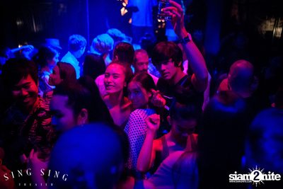 BLING IT กับ Bangkok Invaders ที่ ซิง ซิง เธียเตอร์ — photo 90