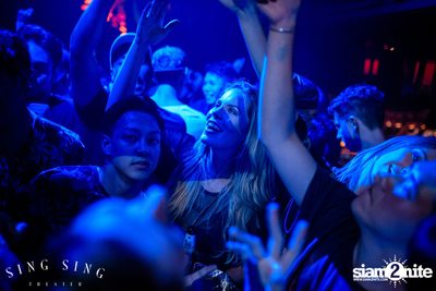 BLING IT กับ Bangkok Invaders ที่ ซิง ซิง เธียเตอร์ — photo 110