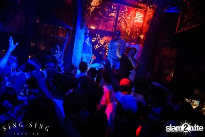 BLING IT กับ Bangkok Invaders ที่ ซิง ซิง เธียเตอร์ — photo 111