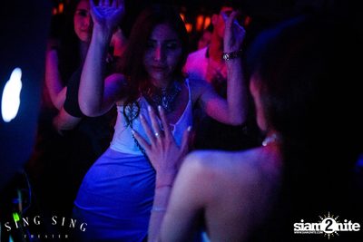 BLING IT กับ Bangkok Invaders ที่ ซิง ซิง เธียเตอร์ — photo 115