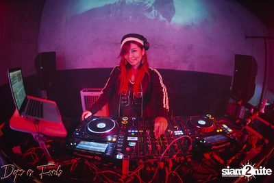 Dope as Funk w/ DeLorean at VIOLETT — photo 130