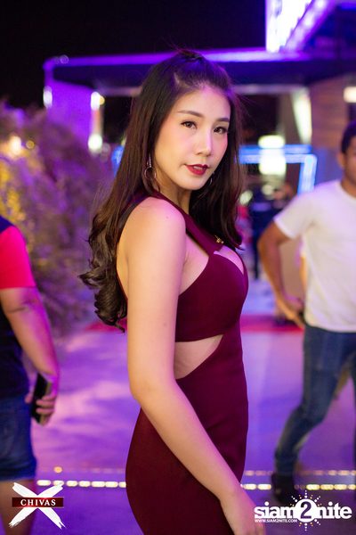 Potato ที่ ดิฟเฟอร์ ผับ พัทยา — photo 38