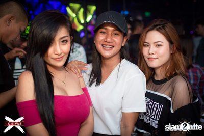 Potato ที่ ดิฟเฟอร์ ผับ พัทยา — photo 52