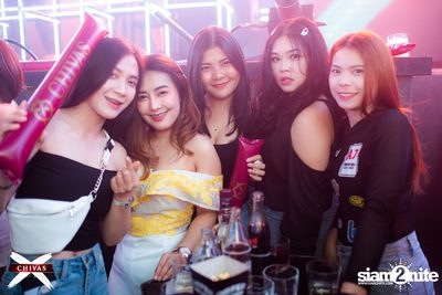 Potato ที่ ดิฟเฟอร์ ผับ พัทยา — photo 54