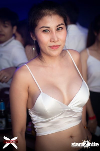 Potato ที่ ดิฟเฟอร์ ผับ พัทยา — photo 67