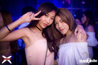 Potato ที่ ดิฟเฟอร์ ผับ พัทยา — photo 68