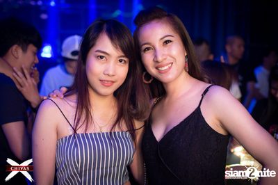 Potato ที่ ดิฟเฟอร์ ผับ พัทยา — photo 70