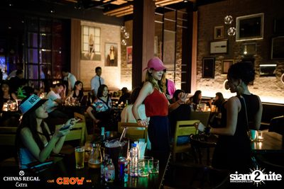 Bangkok Invaders at CHOW Bar & Cafe — photo 7