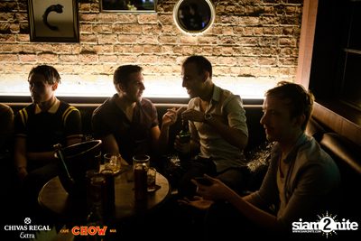 Bangkok Invaders at CHOW Bar & Cafe — photo 31