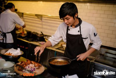 Bangkok Invaders at CHOW Bar & Cafe — photo 36