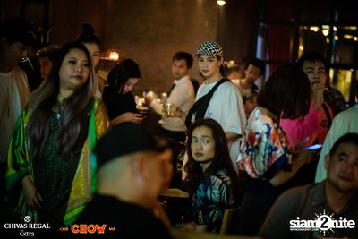 Bangkok Invaders at CHOW Bar & Cafe — photo 43