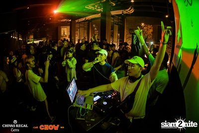 Bangkok Invaders at CHOW Bar & Cafe — photo 74