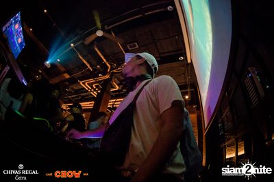 Bangkok Invaders at CHOW Bar & Cafe — photo 77