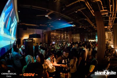 Bangkok Invaders at CHOW Bar & Cafe — photo 78