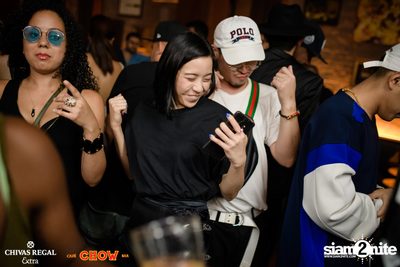 Bangkok Invaders at CHOW Bar & Cafe — photo 89