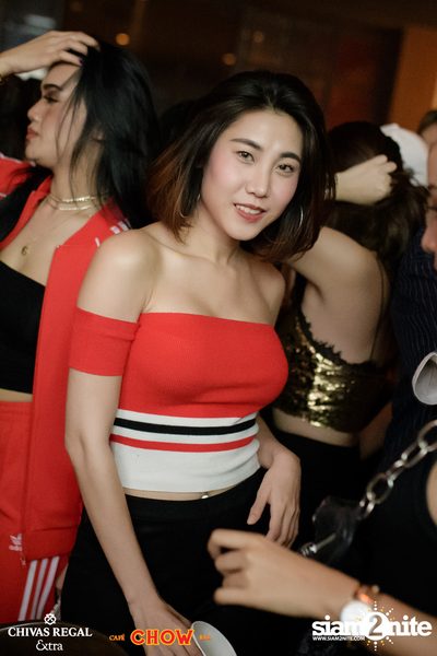 Bangkok Invaders at CHOW Bar & Cafe — photo 103