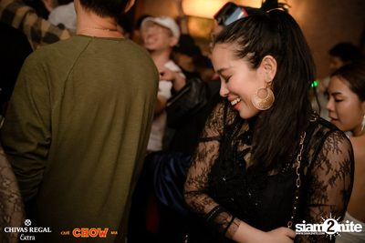 Bangkok Invaders at CHOW Bar & Cafe — photo 118