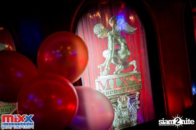 Sugar n Cream at MIXX Bangkok — photo 9