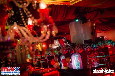 Sugar n Cream at MIXX Bangkok — photo 12