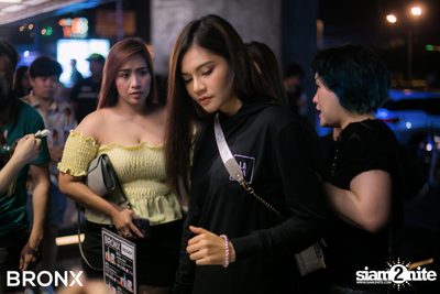 Room 39 ที่ บรองซ์ — photo 14