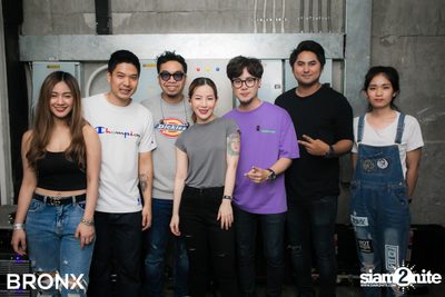 Room 39 ที่ บรองซ์ — photo 59