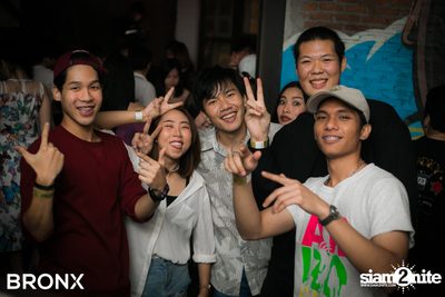 Room 39 ที่ บรองซ์ — photo 144