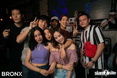 Room 39 ที่ บรองซ์ — photo 146