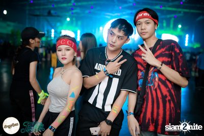 SangSom presents Fullmoon Party Live in Bangkok (Album 1) — photo 173