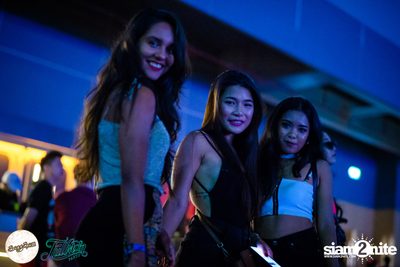 SangSom presents Fullmoon Party Live in Bangkok (Album 1) — photo 181