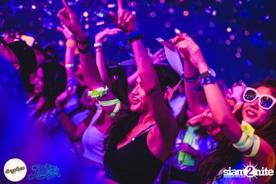 SangSom presents Fullmoon Party Live in Bangkok (Album 1) — photo 309