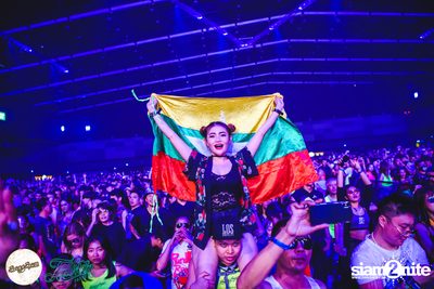 SangSom presents Fullmoon Party Live in Bangkok (Album 1) — photo 317
