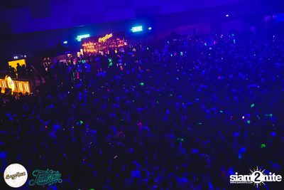 SangSom presents Fullmoon Party Live in Bangkok (Album 1) — photo 359