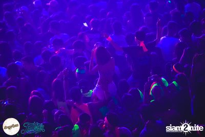 SangSom presents Fullmoon Party Live in Bangkok (Album 1) — photo 381