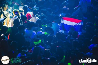 SangSom presents Fullmoon Party Live in Bangkok (Album 1) — photo 392