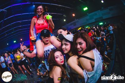 SangSom presents Fullmoon Party Live in Bangkok (Album 1) — photo 402